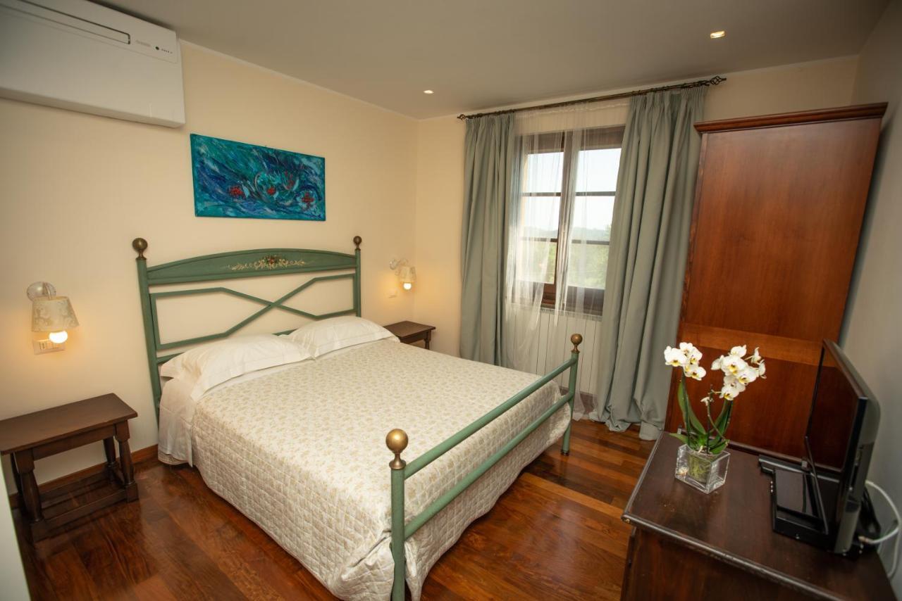 Agriturismo Le Anfore ซาร์เตอาโน ภายนอก รูปภาพ